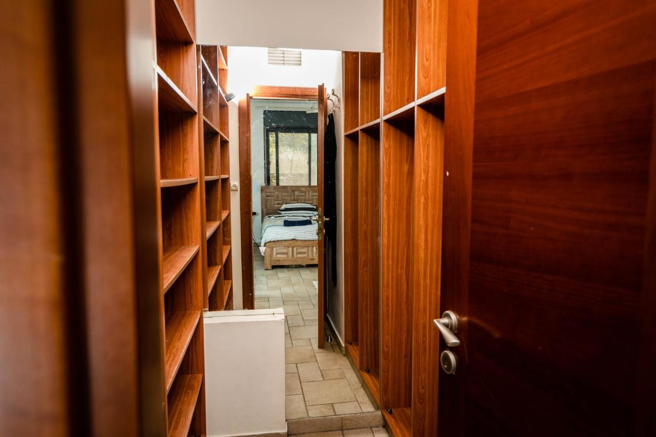 Central On Hapalmach- 3-Bdr Apartment Jerusalem Exterior photo
